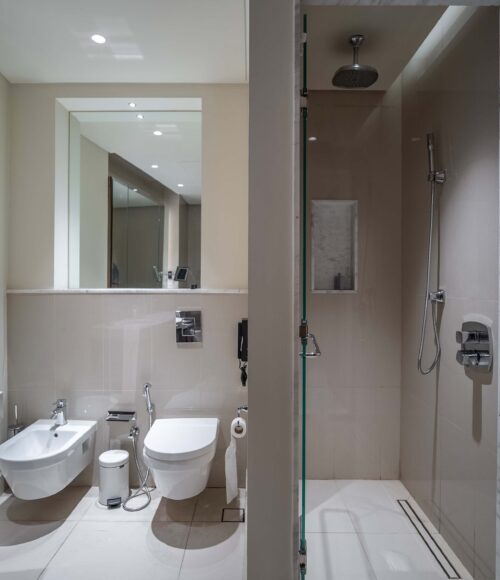 Adress Fountain View APT 2703